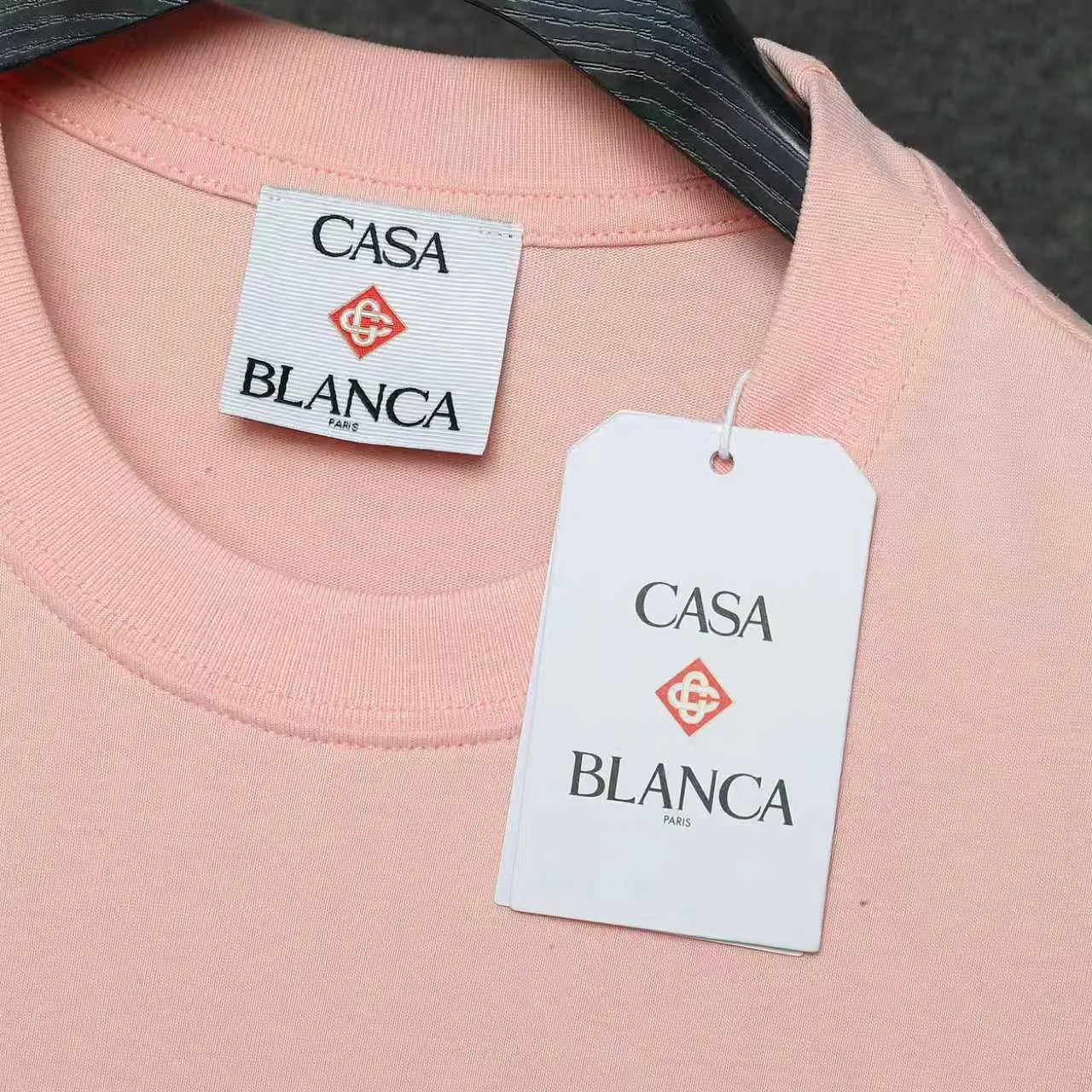 26ss CASABLANCA original printing process short-sleeved T-shirt original development using high-density double yarn pure cotton fabric upper body soft and comfortable color Black White Dark Green color Orange Pink Blue Royal Blue color cigarette powder 8 colors Sizes S M L XL